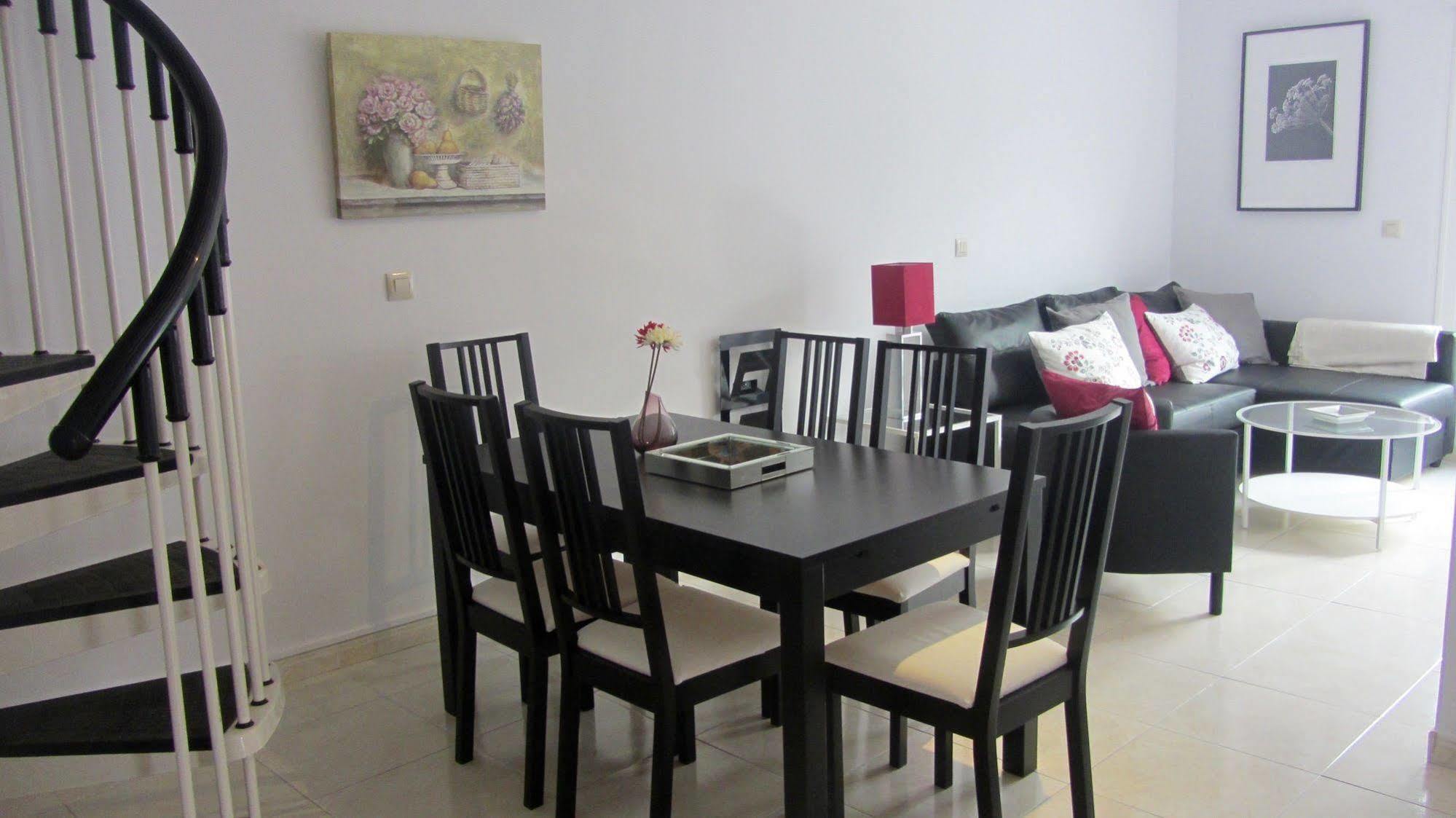 Apartamentos Decada Málaga Exterior foto